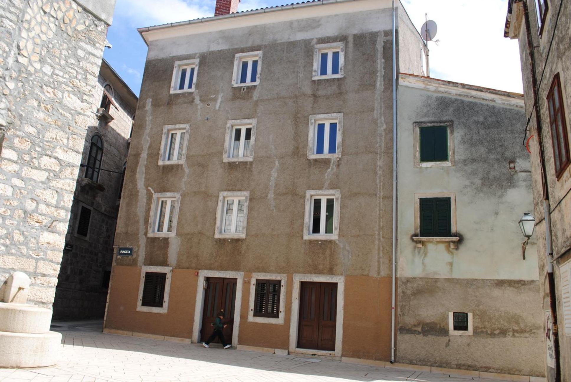 Rooms Piazzetta Cres Bagian luar foto